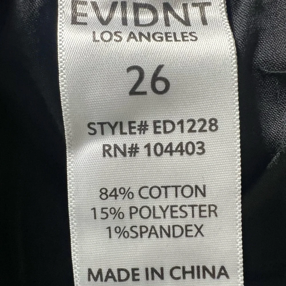 Black Skinny Jeans with Modern Distressed Look - Picture 4 of 5